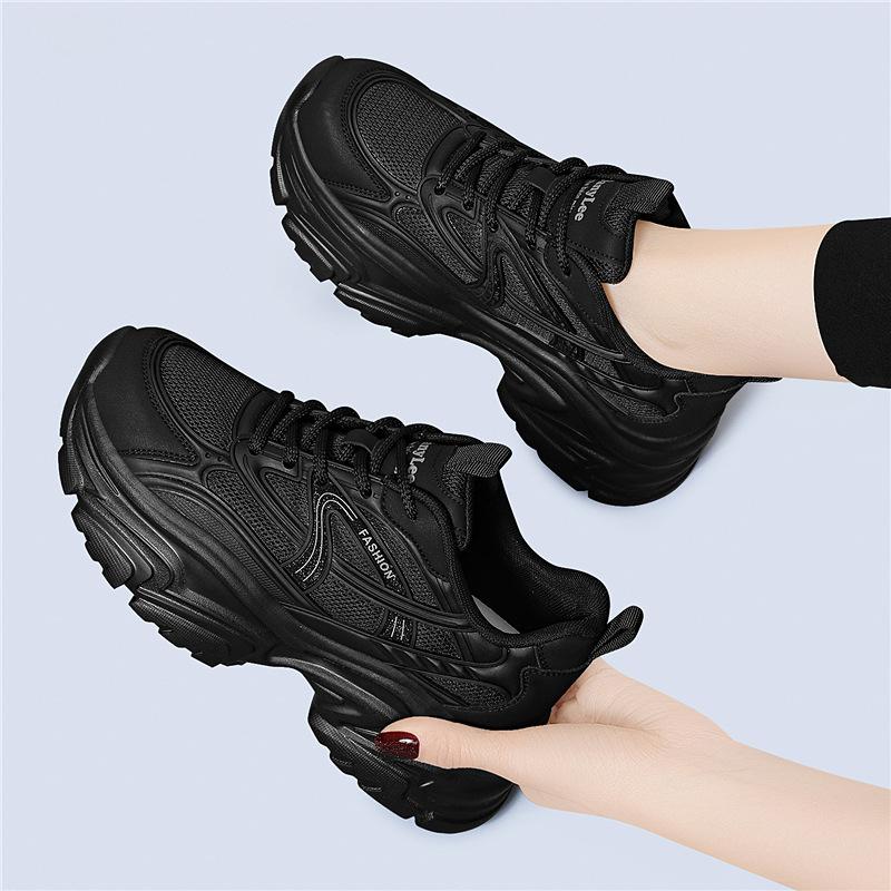 

(Broken size does not make up) Black dad shoes, women s net shoes, new models for spring and summer, thick soles show small casual feet 34