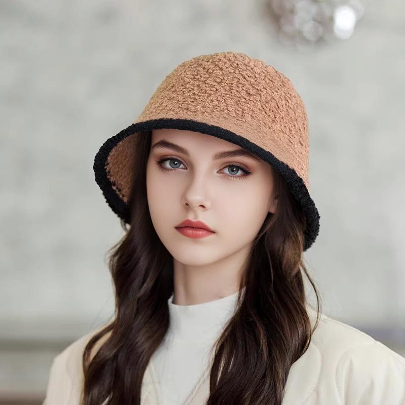 Korean Version of Autumn and Winter New Women's Outdoor Warm and Fashionable Small Basin Hat Casual Travel Color Blocking Bucket Hat