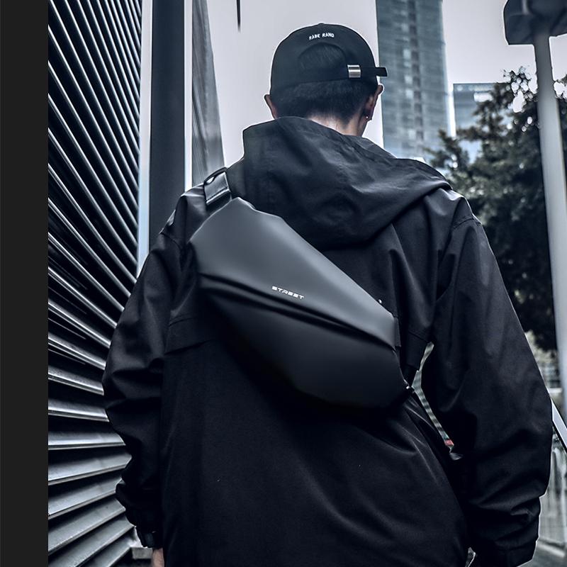Taška přes rameno pro muže Ramenní batoh Malý Crossbody Hrudní batoh Cestování Turistika Vodotěsný Ležérní Módní Hrudní taška