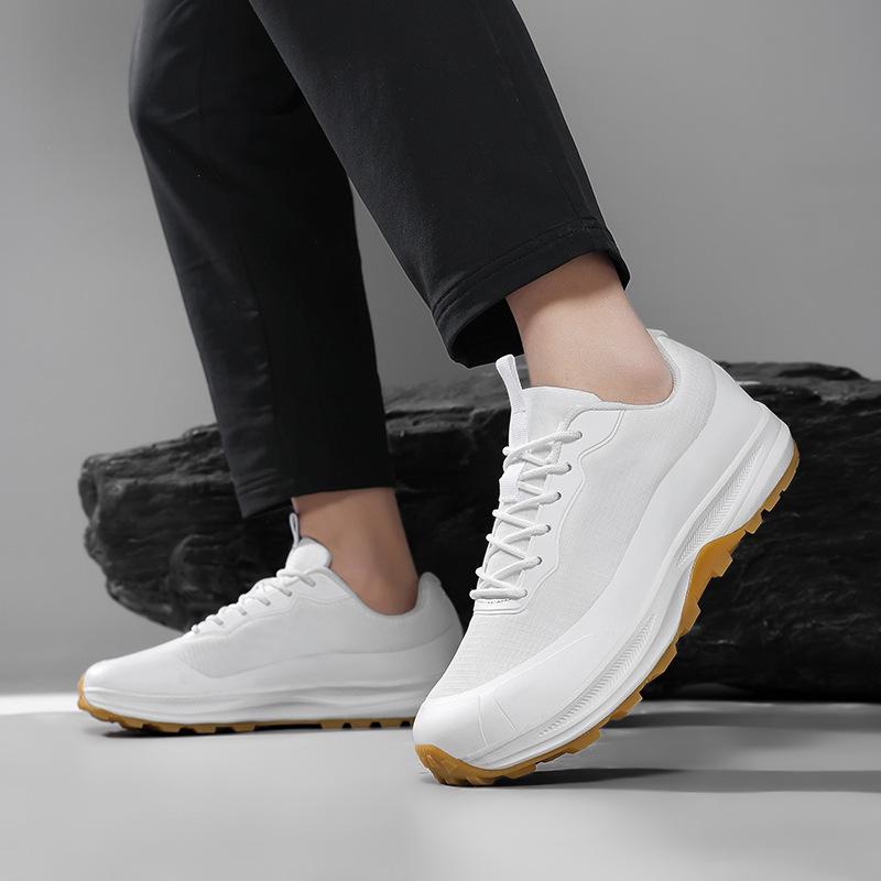 Plus Size Wide Foot Men's Outdoor Hiking Shoes - Spring Commuting Retro Style, Versatile Mesh & Breathable Sports Shoes