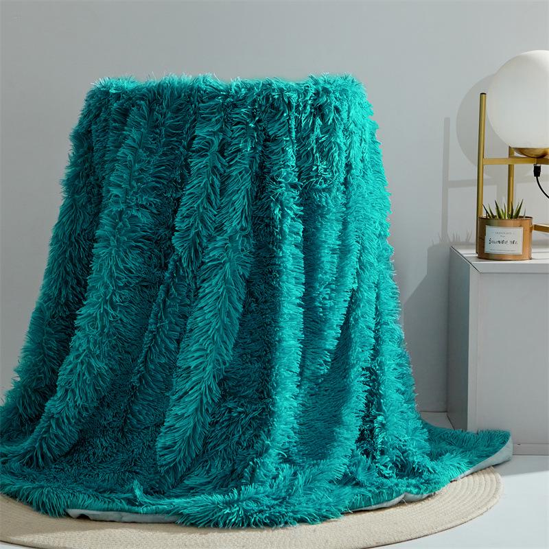 Plush Velvet Double-Layer Blanket for Kids Sofa or Quilt Cover