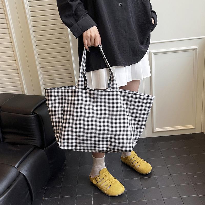 Модная легкая сумка-тоут большой вместимости 2025 года - Универсальная простая в стиле кэжуал на плечо для путешествий 372230 cm чёрный 970₽