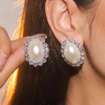 Korean Simple and Versatile Geometric Oval Full Diamond Pearl Earrings Women's Temperament Shiny Crystal Stud Earrings Ear Jewelry