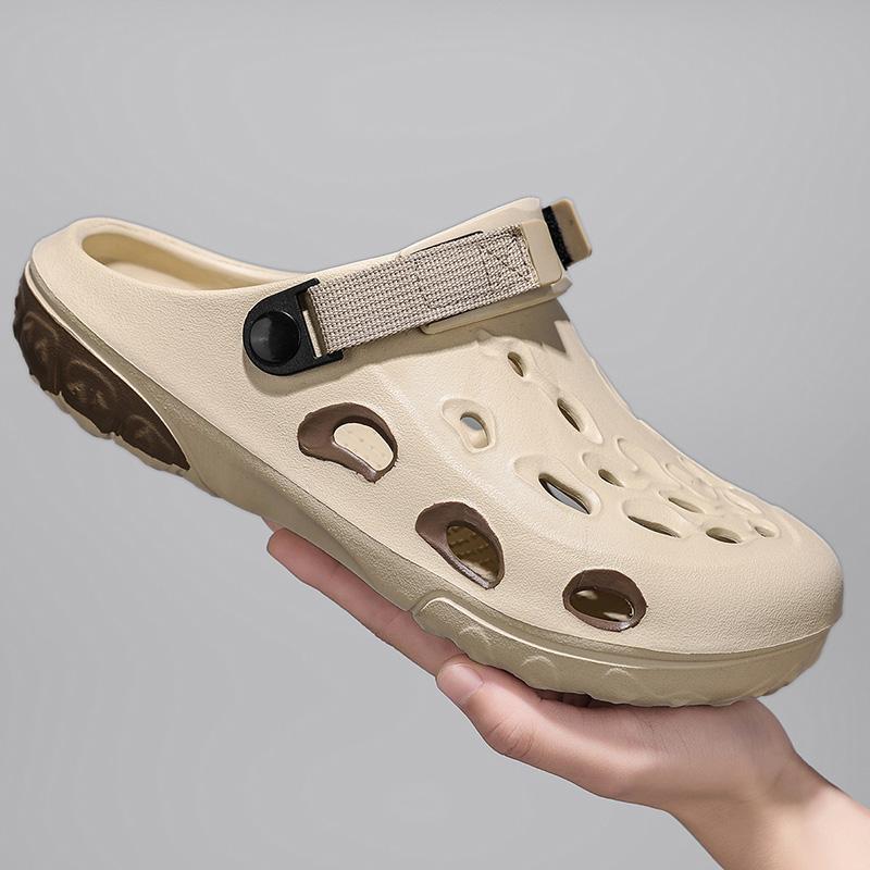 Fashion Plus Size 40-45 Summer Men Slippers New EVA Soft-soled Sandals Indoor Outdoor Garden Clogs Walking Beach Shoes Mens Shoes