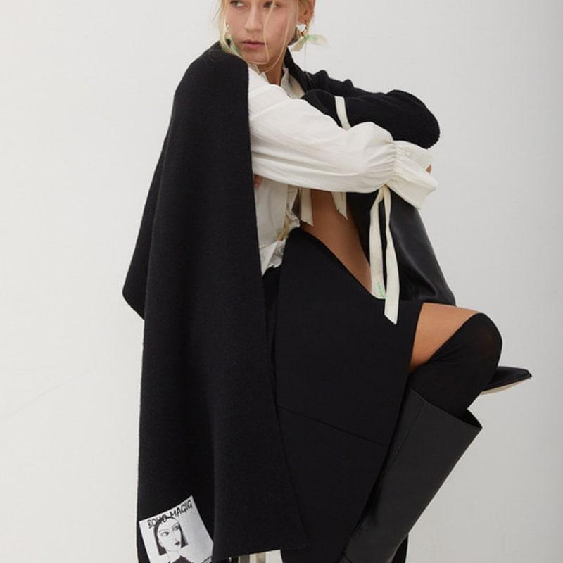 Iannmore Asymmetric Knit Cape Shawl_BK