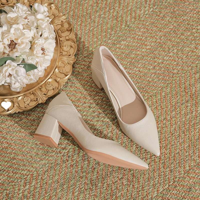

French nude high heels women s 2025 new temperament soft leather 5 cm not tired feet thick heels light mouth single shoes women 34