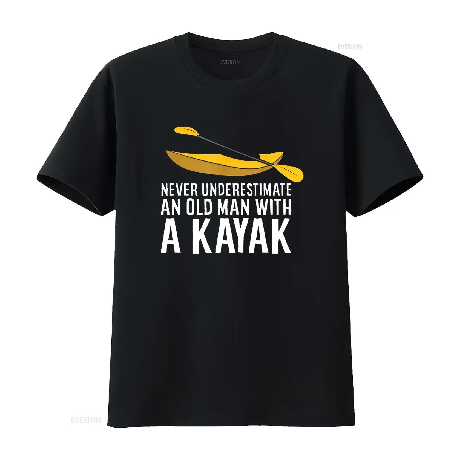 

Никогда не недооценивай старого мужчину с каяком Футболка винтажная стираная дышащая мужская с принтом для повседневной носки стильная S чёрный