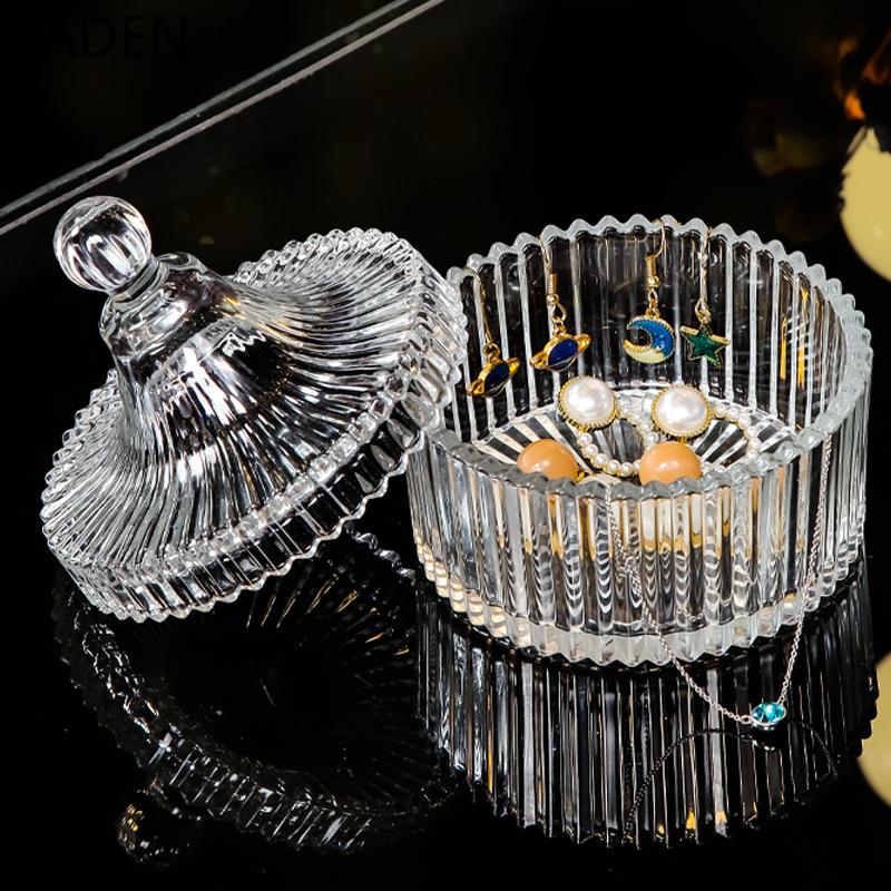 Transparent Förvaringsburk i Glas Hushållsförvaringslåda Glasbehållare Skrivbordsdekoration Bomullspinnslåda med Lock Förvaringsburk
