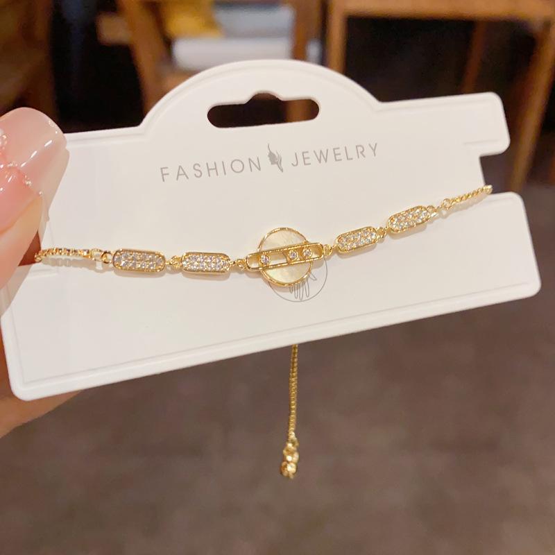 Unique and trendy zircon bracelet - women's light luxury, versatile design