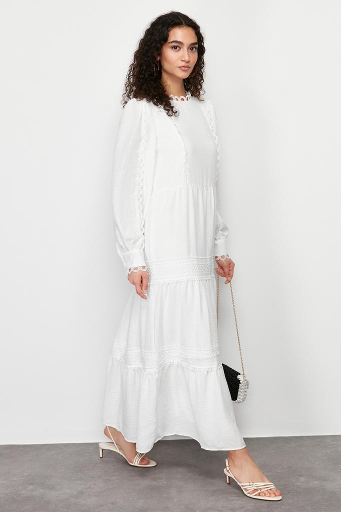 Women's Hijab Dress New Season Fashion White Lined Woven Dress with Embroidery Detail