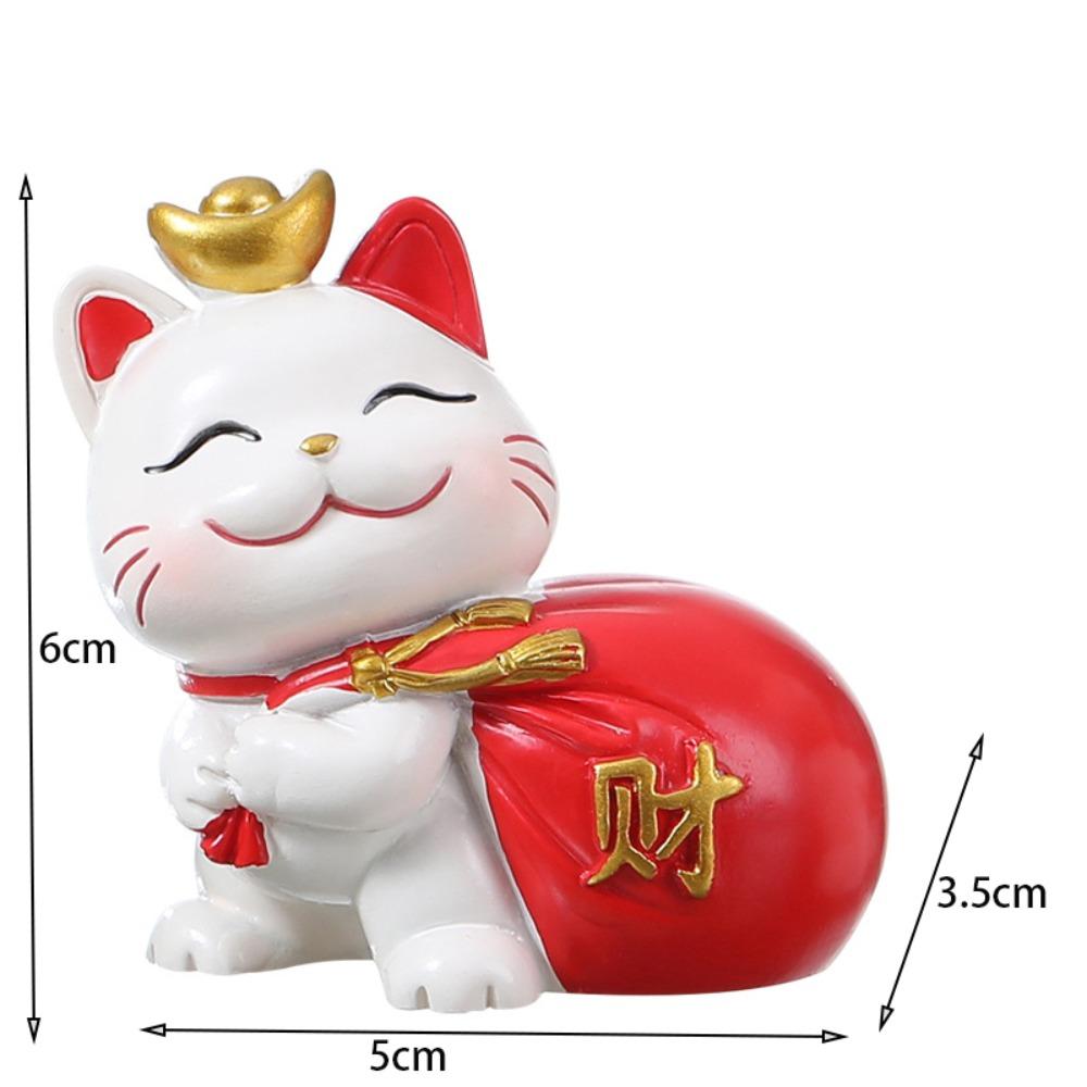 Japanese Lucky Cat Figurines Creative Car Ornaments Gifts Auto Interior Ornament  Office