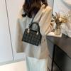 Versatile Plaid Square Shoulder Bags for Women Minimalist Ladies Adjustable Crossbody Bag Textured Female Purse Phone Handbags