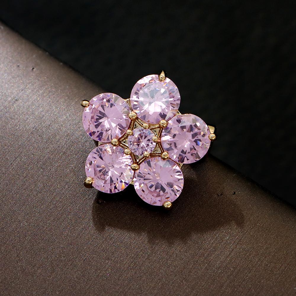 New Shining Crystal Small Flower Brooch Collar Pin Pink Color