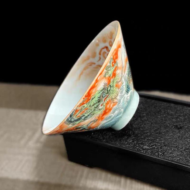 Tazza da tè cinese in porcellana Jingdezhen insolita estetica smalto ceramico fatto a mano Loong cerimonia ceramica Per kung fu