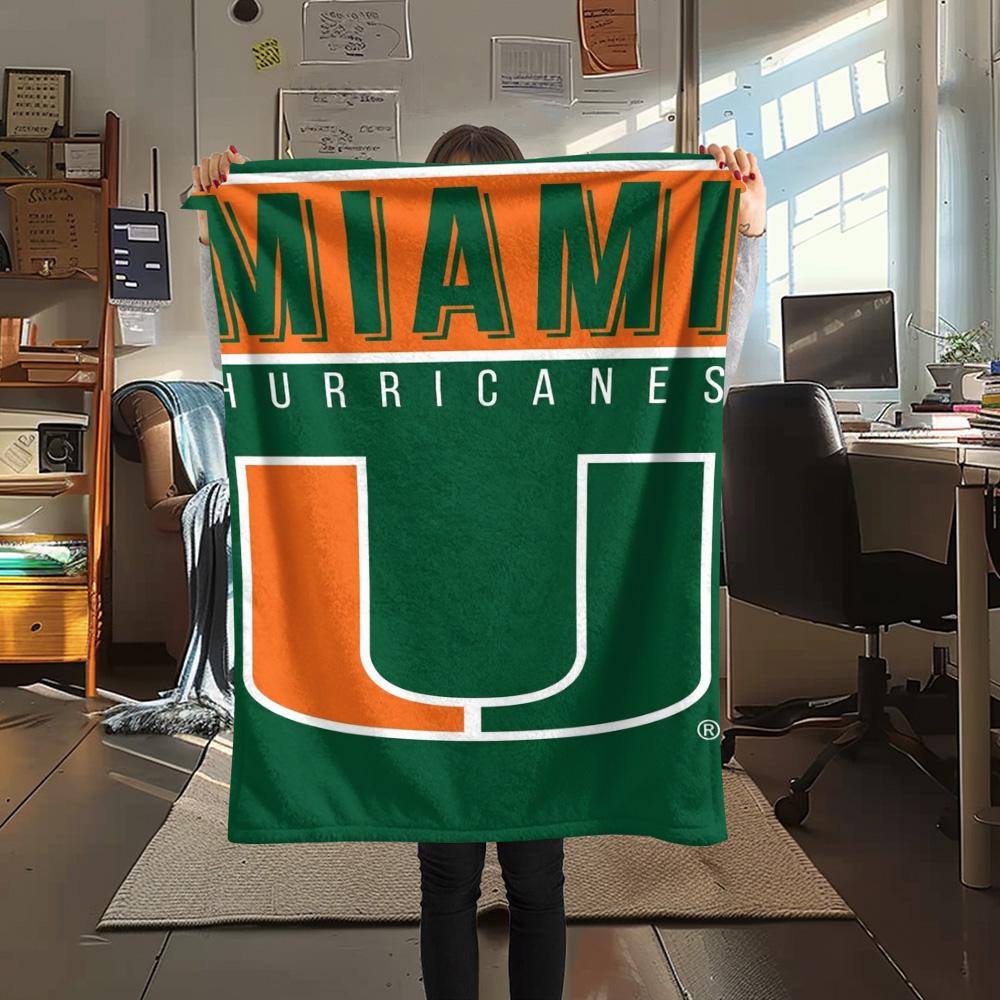 Miami Hurricanes Logo Print Flannel Blanket High Quality Warm Comfortable Cover for All Seasons Perfect for Gifts Home Decor