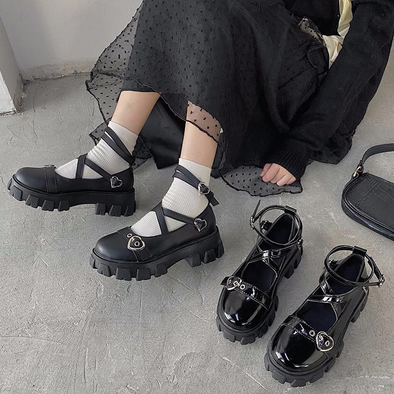 Women 'S Heart Buckle Platform Mary Jane Shoes Fashion Cross Strap Chunky Heels Lolita Shoes Woman Patent Leather Pumps