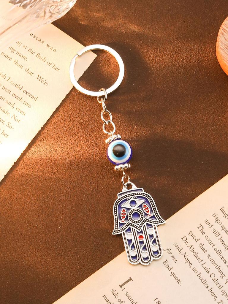 Retro Ethnic Style Fatima Palm Keychain Tribal Style Devil'S Eye Dripping Oil Hollow Pendant