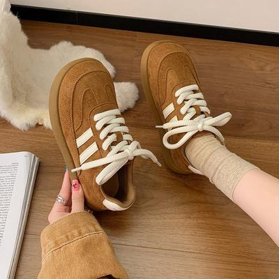 Obuwie damskie – Sneakersy