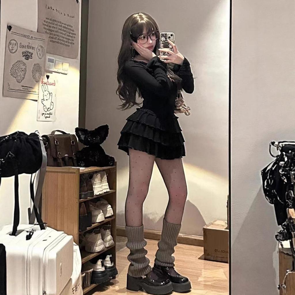 Autumn and winter new French sexy lace black waist dress women's design butterfly spice short skirt
