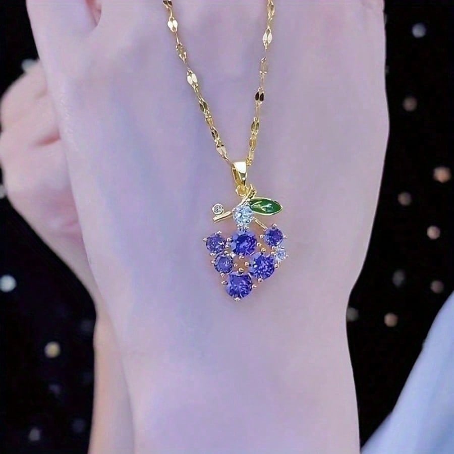 

1 Unit Women s Purple Grape Pendant Novel Adorable Style Necklace, Stylish Design Ideal As Christmas Halloween Present