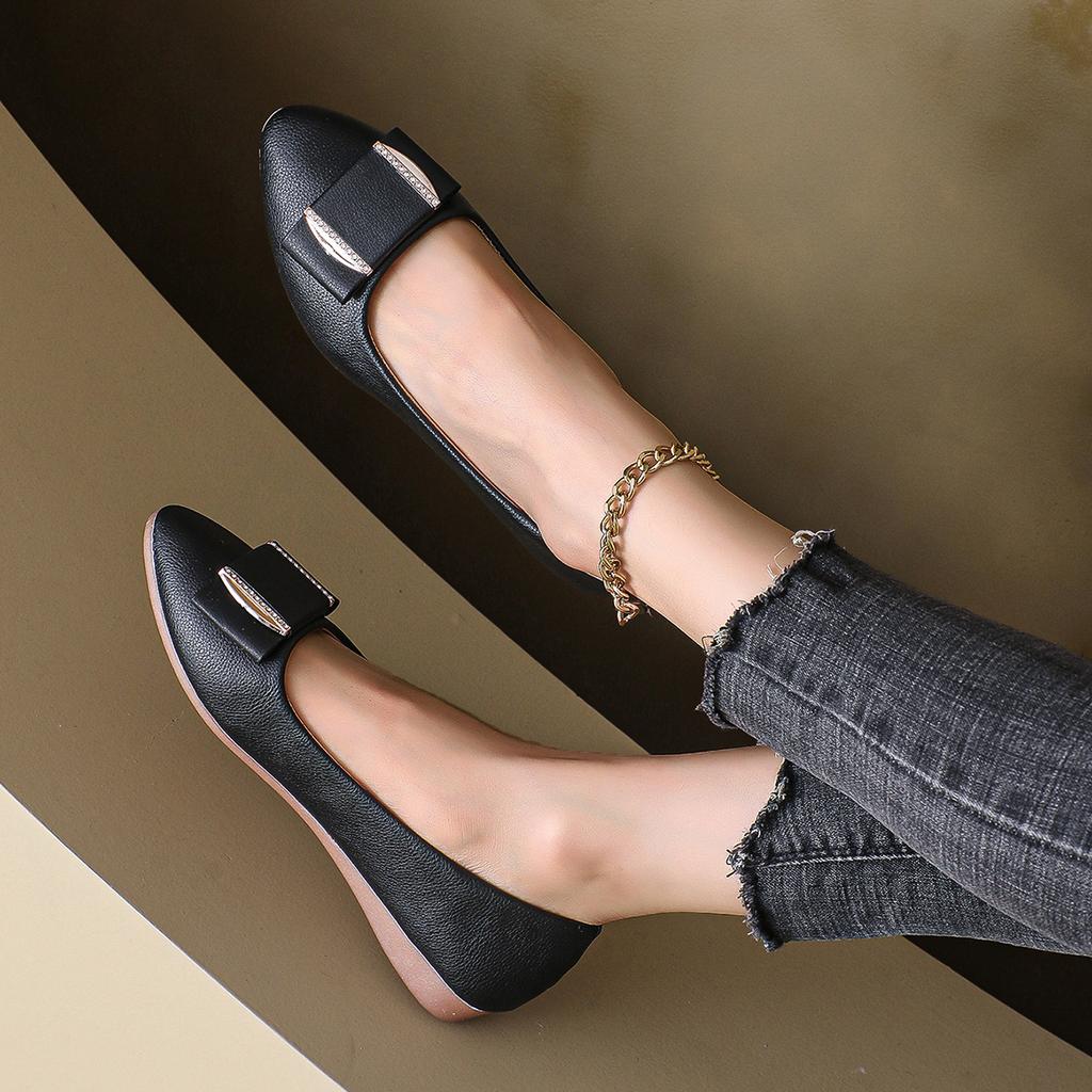Fashion 2024 New Shoes for Women Loafers Butterfly-Knot Breathable Flats Slip on Shallow Luxury Shoes Fashion Elegant Office Women Shoes