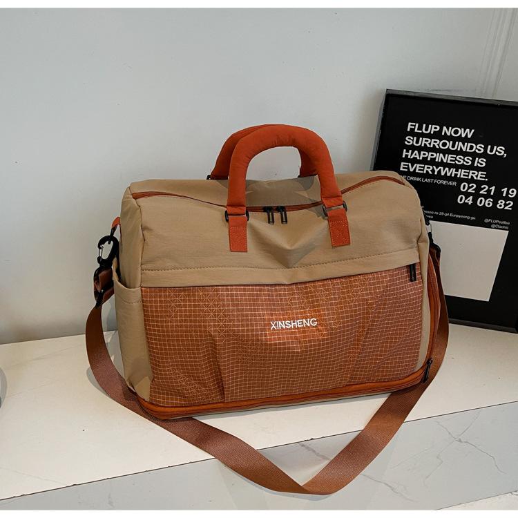 

Casual large-capacity tote bag women s bag 2025 new short-distance travel handbag fitness bag shoulder messenger bag коричневый