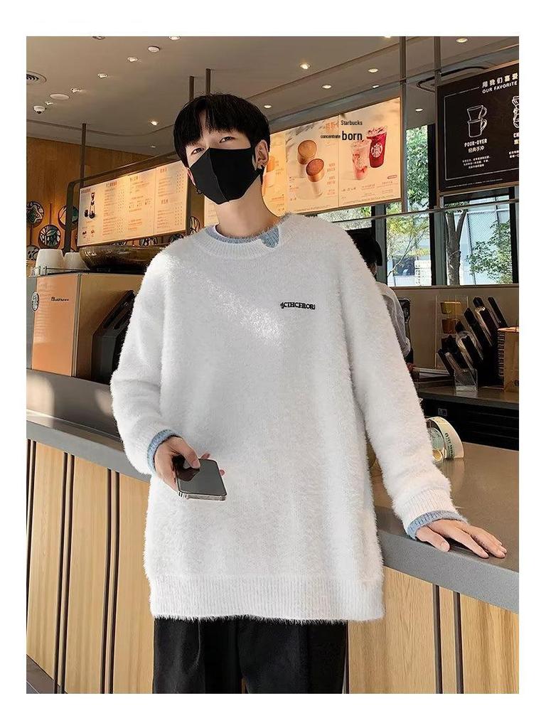 Men's Korean-Style Plush Sweater: Cozy, Loose-Fit Knit for Winter