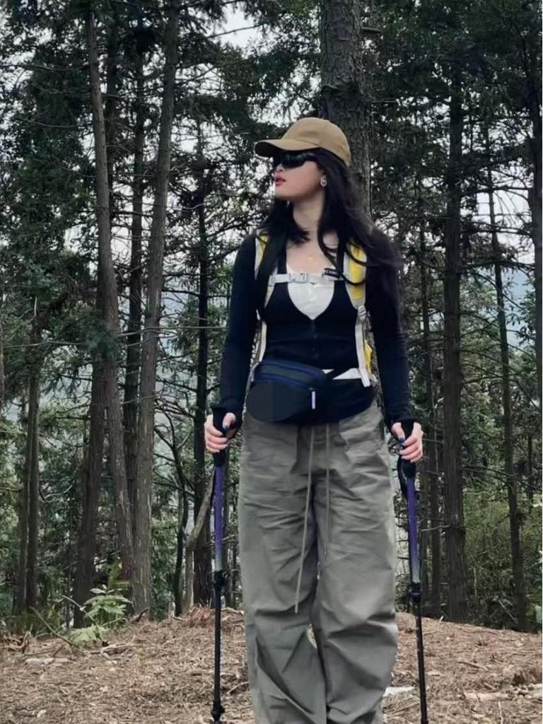 Trendige Unisex Wasserdichte 1L Hüfttasche & Crossbody Brusttasche - Vielseitiger Outdoor-Sport- & Freizeit-Rucksack