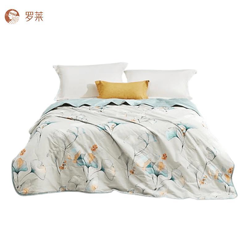 LUOLAI Breathable Polyester All-Season Quilt