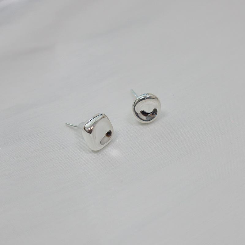 

Асимметричные серьги-пусеты для женщин Квадрат Круг, Асимметричные объемные серьги Ins Нишевые серьги