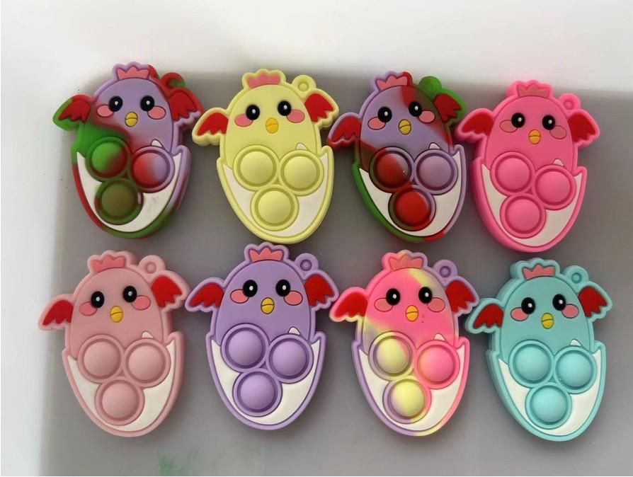 Pioneer Rat Bubble Keychain Set: Epoxy Resin Pop-It Stress Relief Toy & Animal Pendant