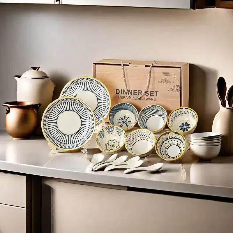 Yuzhuxun Ceramic Dinnerware Set with Wood Style Design