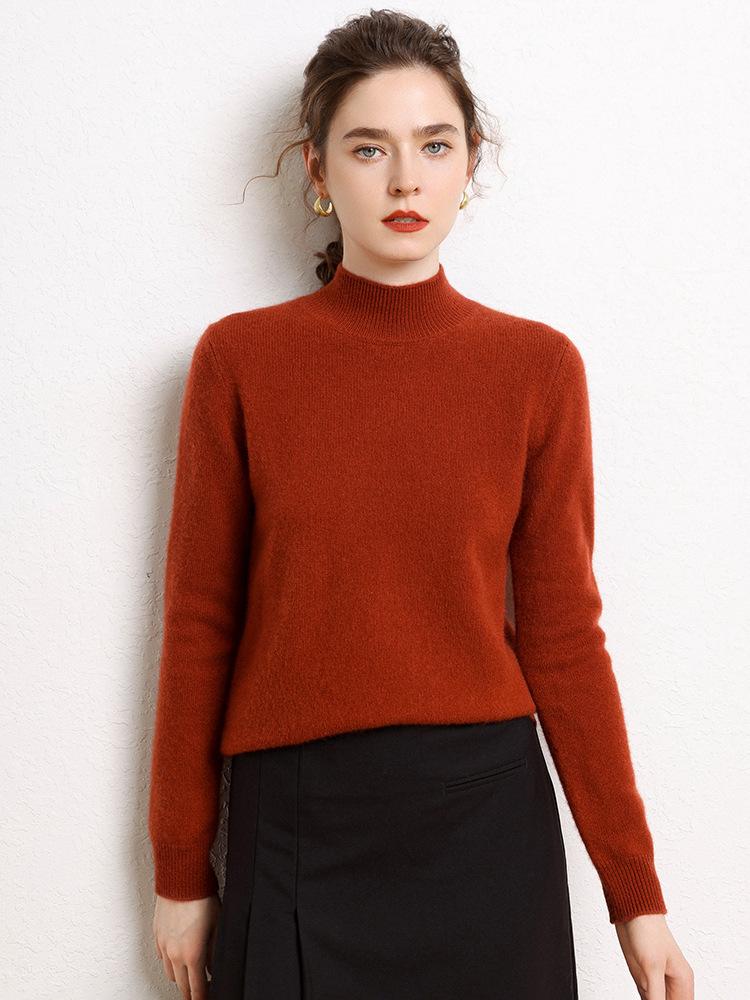 2026 Autumn/Winter Women's Cashmere Sweater: Half-High Collar, Solid Color, Gentle Style, Loose yet Slimming, Warm Base Layer.