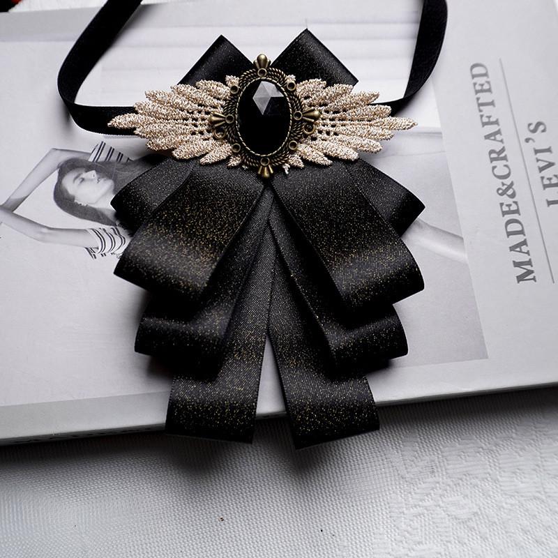 Solid Color Butterfly Tie With Rhinestone Decor And Polyester Fabric For Formal Events And Weddings