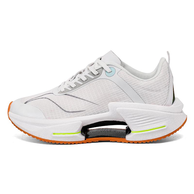 Spring and Autumn Low Cut Retro Trendy Couple Sports Shoes Urban Commuting Daily Running Shoes Balanced and Stable Walking Shoes