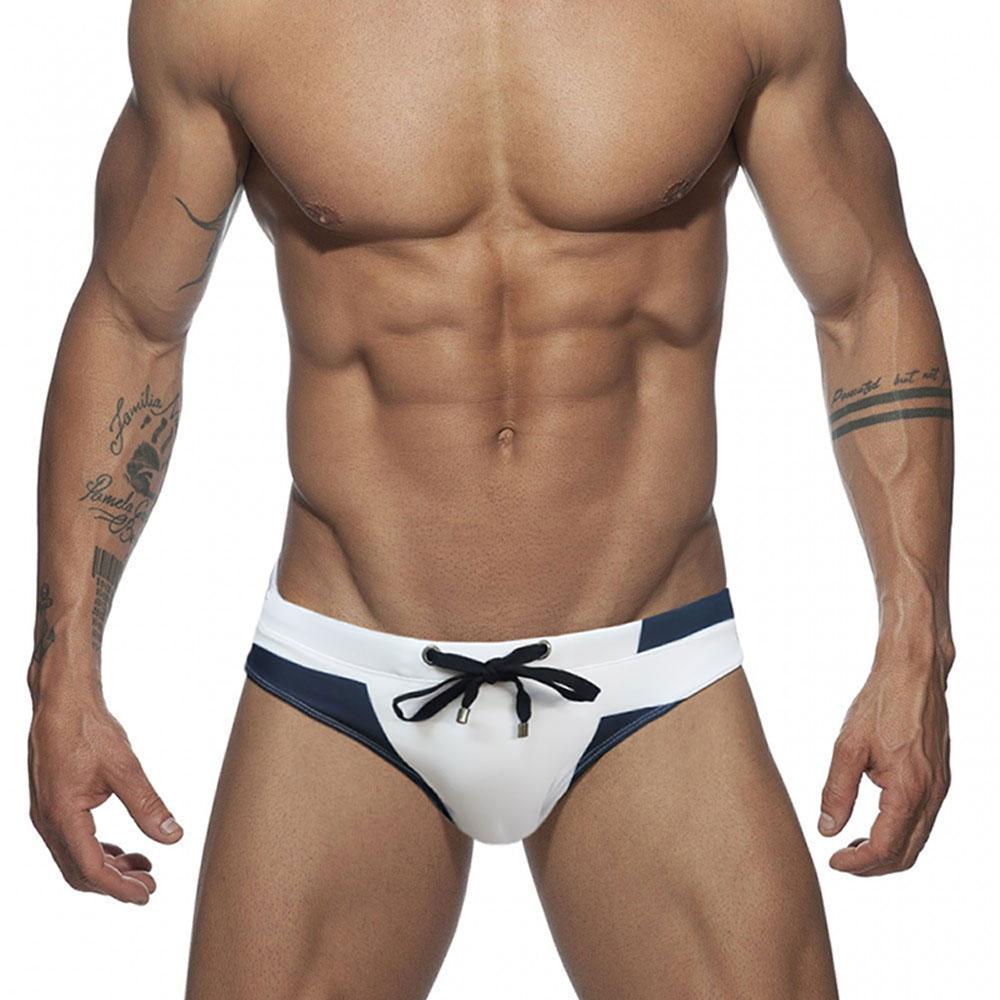 Badetrusser for menn Trunks Fargetrykk Motetrykk Tight Fit Sexy badetøy Strandtøy Soling Surfing