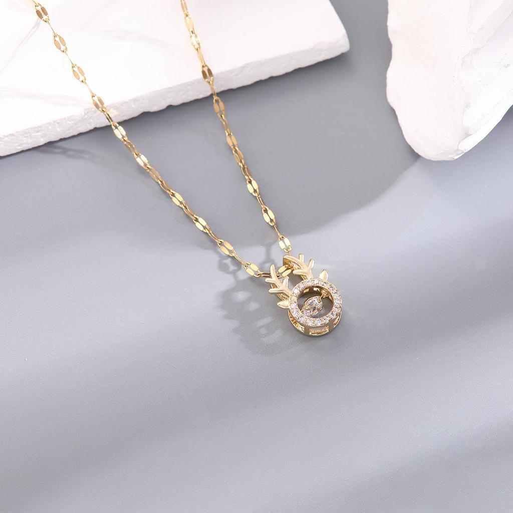 2025 Trendy Women's Titanium Steel Necklace - Non-fading, Light Luxury Collarbone Chain