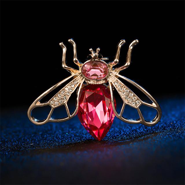 Creative Crystal Stone Rhinestone Pin Brooch Stylish Fashionable Wild Cute Style Bee Animal Suit Silk Scarf Pin Button CorsageFashion Jewelry