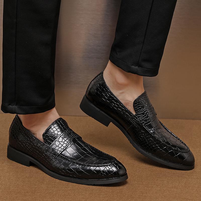 Fashion Leather Shoes Casual Business Shoes for Men Dress Tenis De Hombre Moccasins Mokasin Tenis Caballero Designer