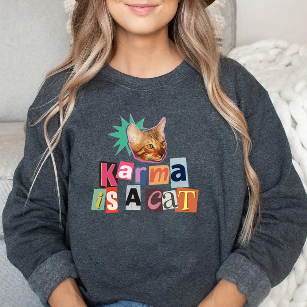 Unisex Süßes Karma Is A Cat Sweatshirt Meet Me At Midnight Hoodie Neues Album Midnight Inspirierter Pullover Karma Sweatshrits Katzenmama Geschenk