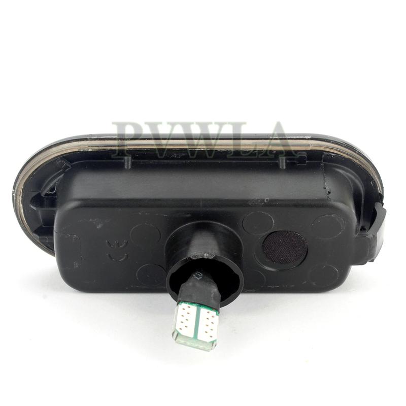A Pair Led Dynamic Side Marker Turn Signal Light Sequential Blinker Light For VW Passat B5 B5.5 2001 2002 2003 2004 2005
