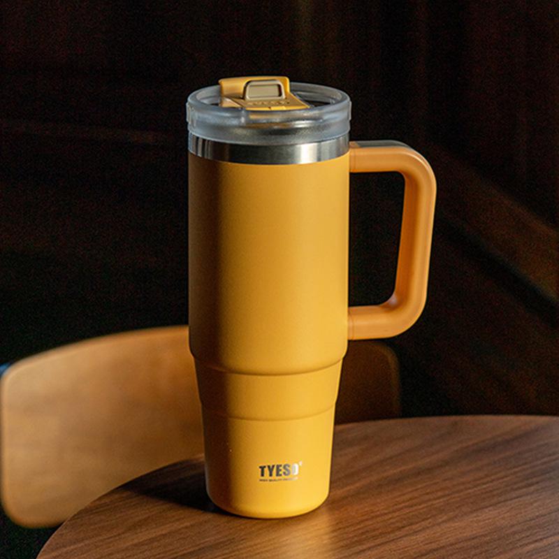 Taishuo Große Kapazität 304 Edelstahl Isolierter Kaffeebecher mit Strohhalm und Autohalterung