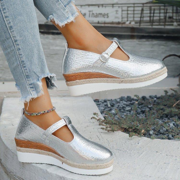 Thick Soled Fashionable Casual Single Shoe with Women's Printed Toe Cover, Belt Buckle, Hollowed Out Wedge Heel