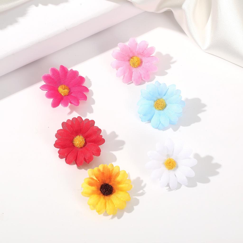 AWAYTR 6 Pcs Grampos de Cabelo Girassol Franja Lateral Clipe Margarida Fofa Pequena Flor Presilhas de Cabelo Grampo Bico de Pato Acessórios de Cabelo Femininos