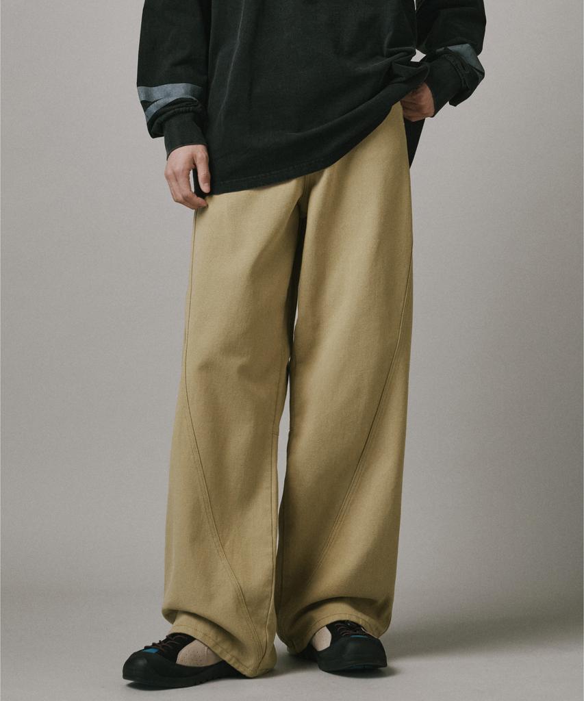 Beodeonteu Cut-Out Layered Cargo Wide Cotton Pants [Beige]