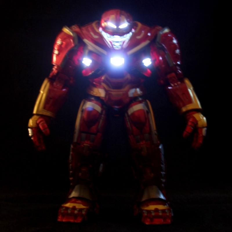 21Cm Zd Original Mk44 Iron Man Hulkbuster 110 Chest Eyes Led Mark 44 Action Figure 10Th Anniversary Toys Collect Model Gift