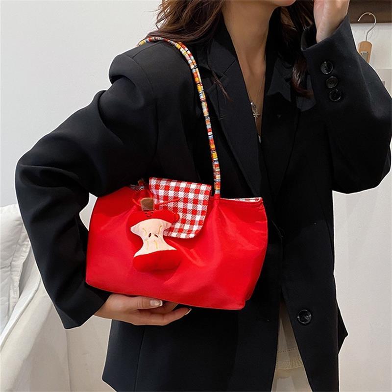 Casual Nylon Plaid Shoulder Bag With Pendant Dopamine Handbag Large Capacity Women Commuter Tote Bag  Trendy Armpit Bags
