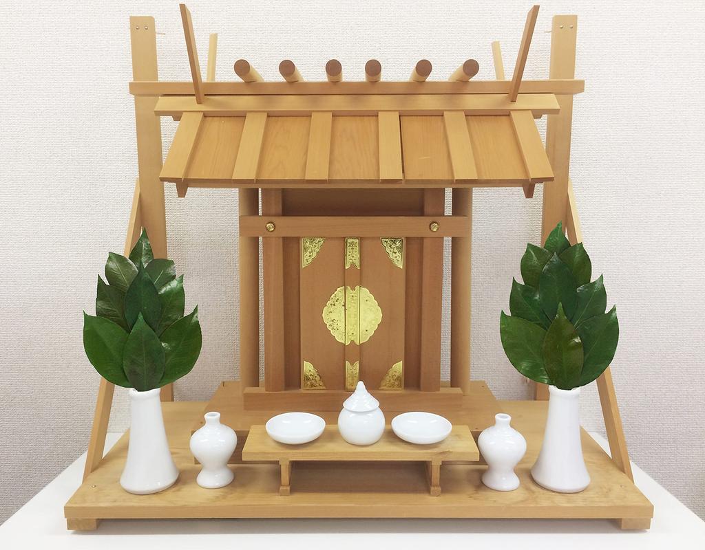 Japanese-made, never-withering preserved sakaki tree (1 pair)