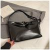 Fashion Bag Women's New Trendy High-end Commuter Tote Bag Versatile Shoulder Bag Niche Design Armpit Crossbody Bag