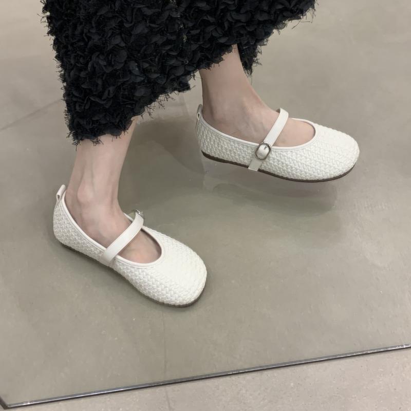 Fashion Silver Mary Jane Shoes Women's Shallow Mouth 2025 Summer New Versatile Ultra Light Flat Slip-on Casual Single Shoes